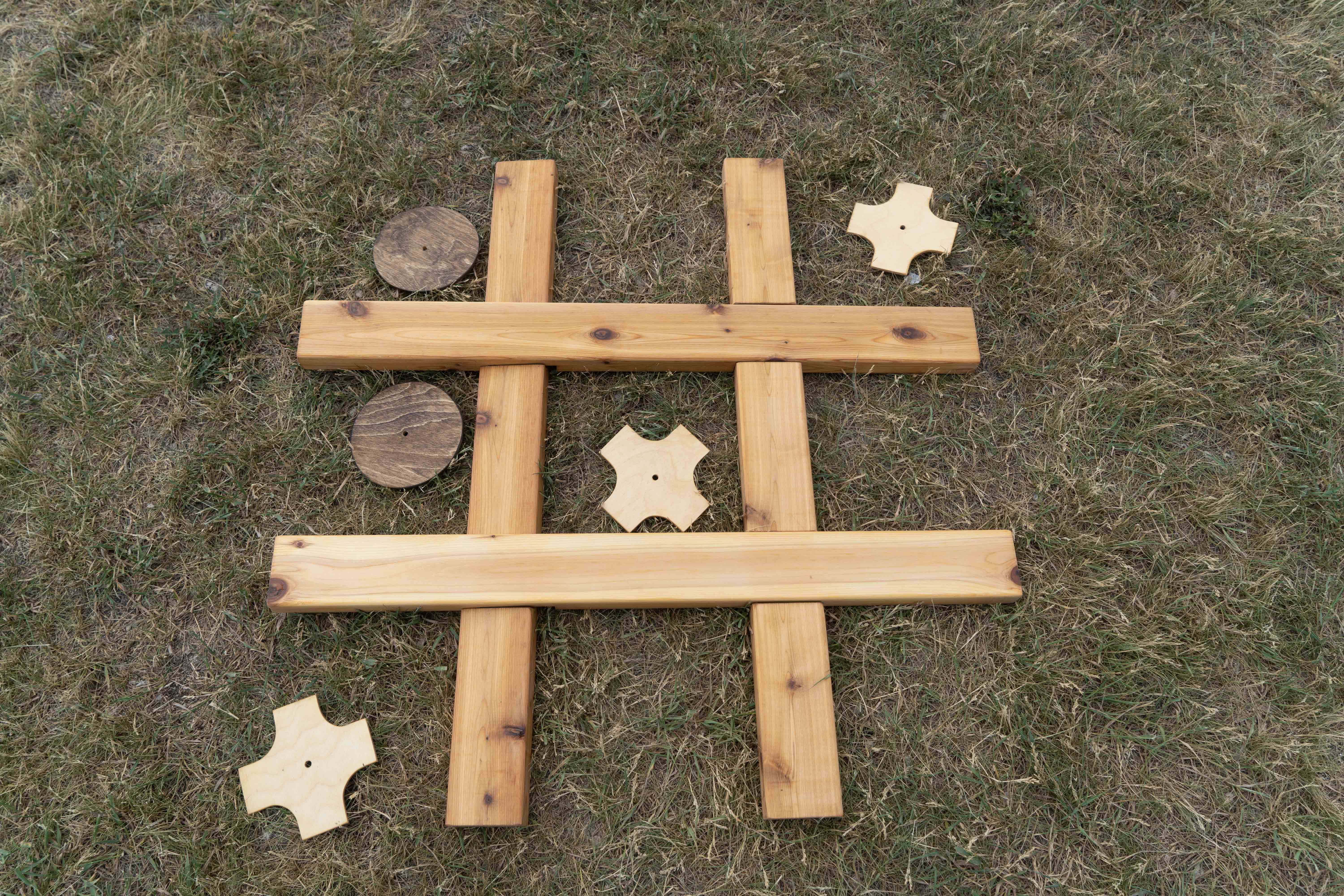 Giant Tic-Tac-Toe
